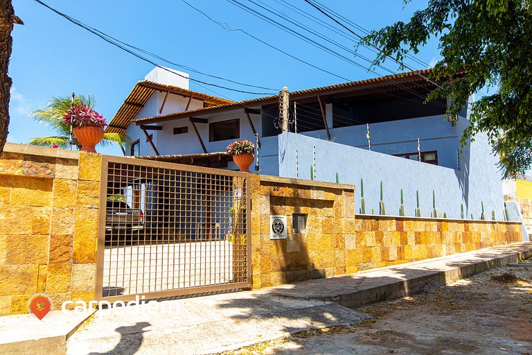 Casa Incrivel e com muito espaço na Praia de Cotovelo