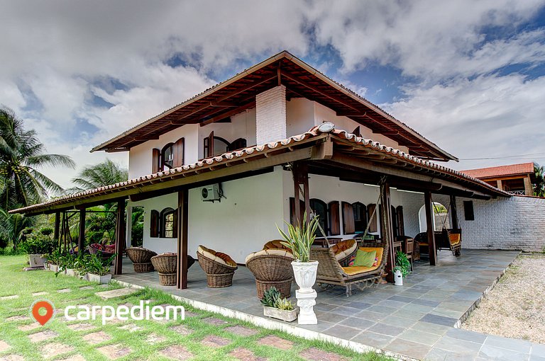 Casa para alugar com piscina na praia do Tabuba