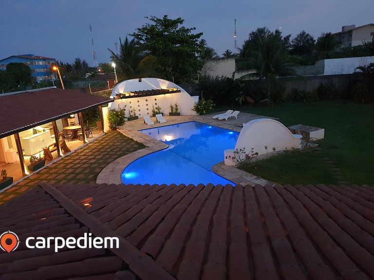 Casa para alugar com piscina na praia do Tabuba