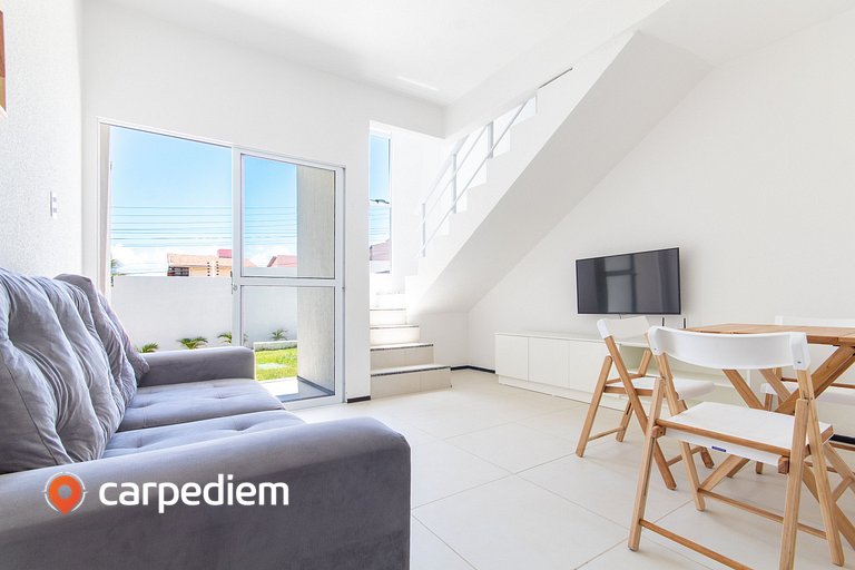 Duplex equipado no Beach Town House IV por Carpediem