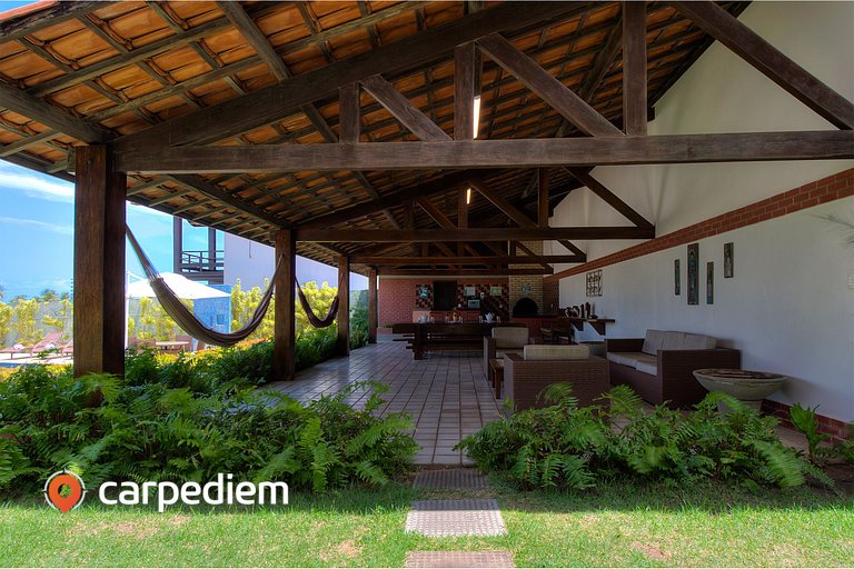 Casa próximo a praia e no centro de Cumbuco com piscina