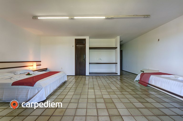 Casa próximo a praia e no centro de Cumbuco com piscina