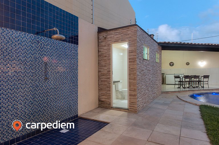 Casa Incrível na Praia de Tabuba by Carpediem