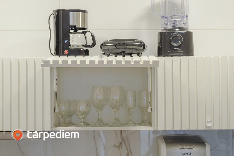 Buenos Ayres #409 - Apartamento com Varanda by Carpediem