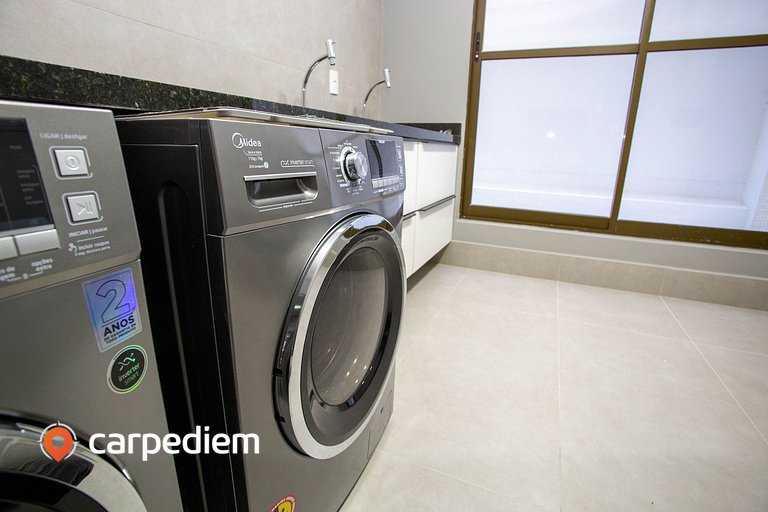 Buenos Ayres #409 - Apartamento com Varanda by Carpediem