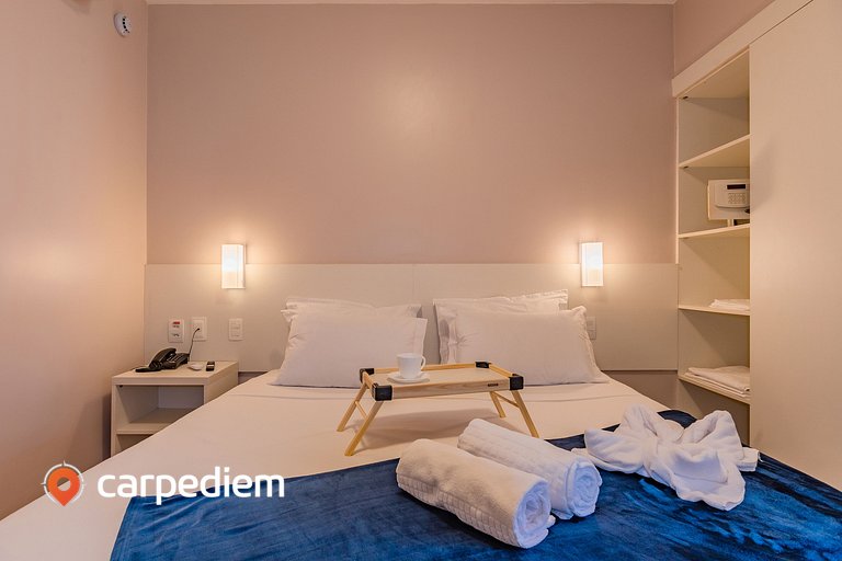 Lindo Apartamento no Beach Park Suítes Resort por Carpediem