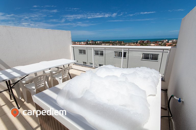 Casa tríplex com Jacuzzi em Porto das Dunas por Carpediem