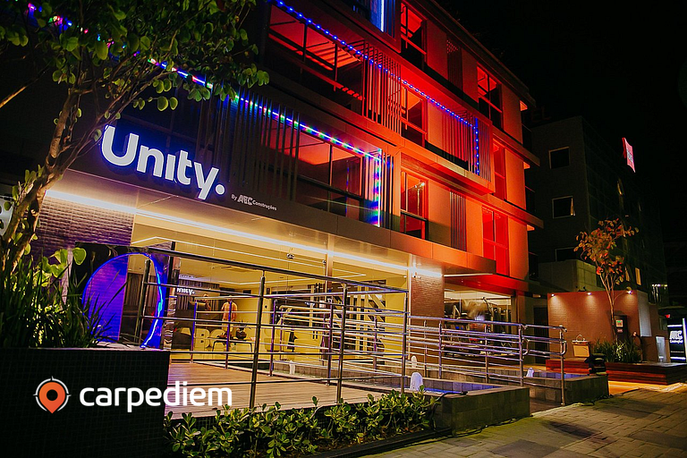 Unity #13 - Apartamento com Jacuzzi ao Mar por Carpediem