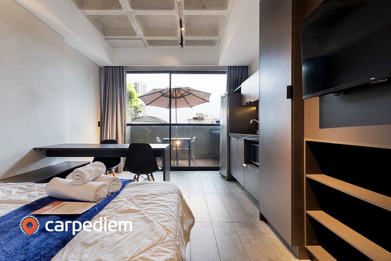 Studio Garden no Tolive One Housi by Carpediem
