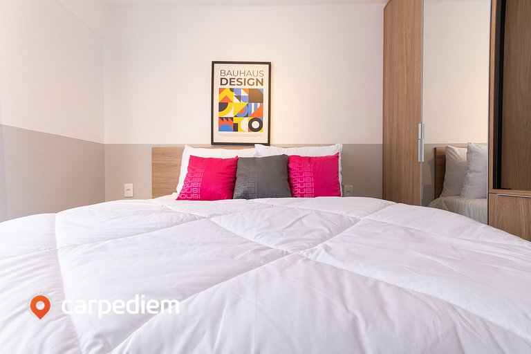 Porto Privilege Studios Housi Carpediem by Housi