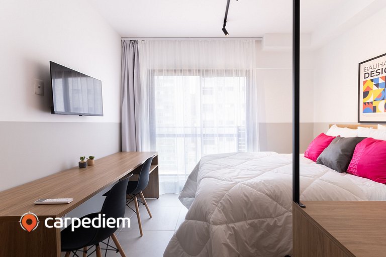 Porto Privilege Studios Housi Carpediem by Housi