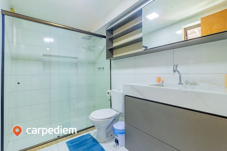 Tangaroa Flat - Duplex com varanda by Carpediem