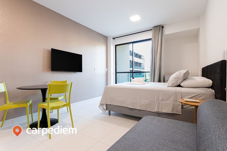 Malia Beach #D113 - Muro Alto por Carpediem