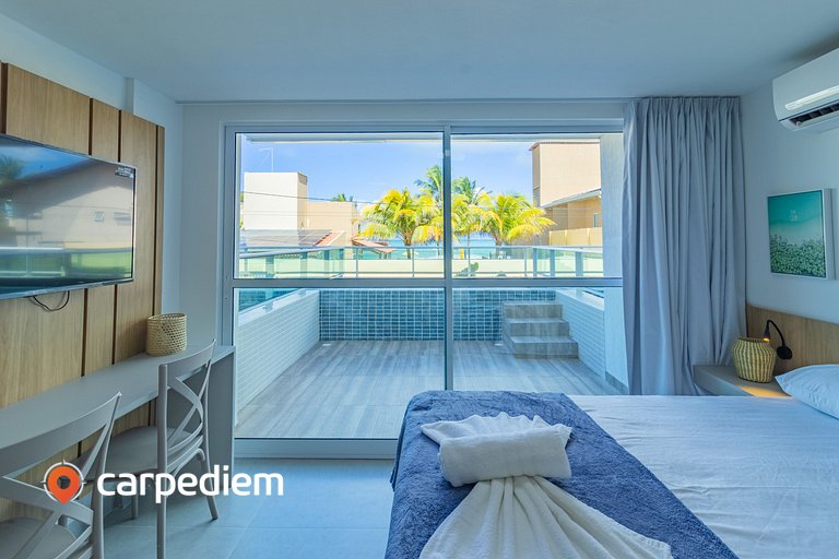 Ocean Blue #05 - Studio com piscina por Carpediem