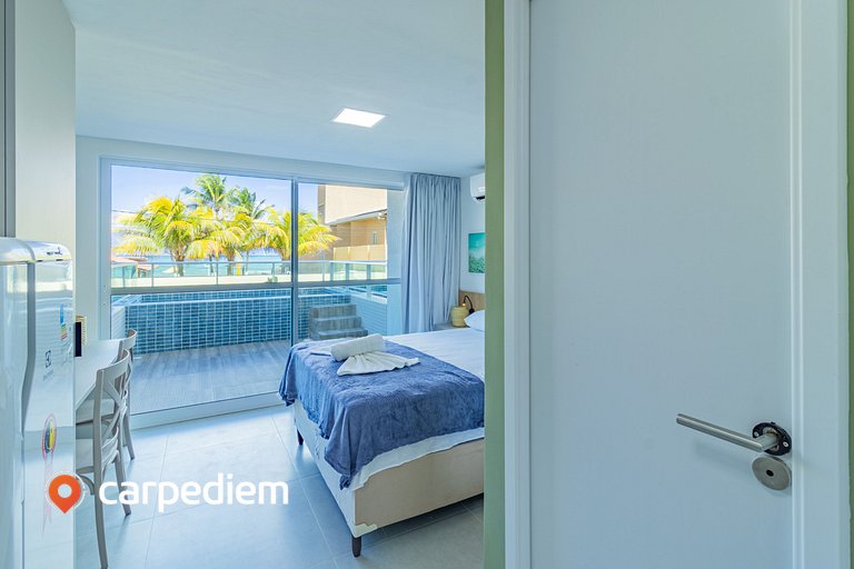 Ocean Blue #05 - Studio com piscina por Carpediem