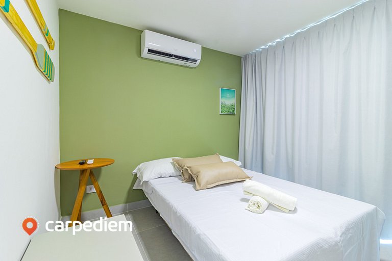 Ocean Blue #02 - Studio com piscina por Carpediem