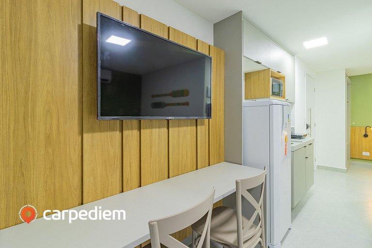 Ocean Blue #02 - Studio com piscina por Carpediem