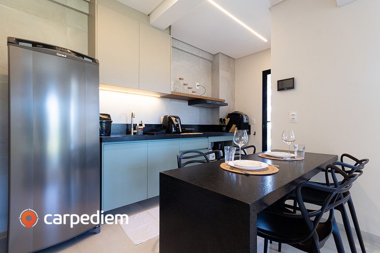 Miami House - Duplo com varanda by Carpediem
