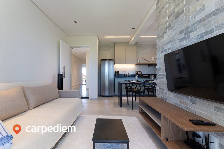 Miami House - Duplo com varanda by Carpediem