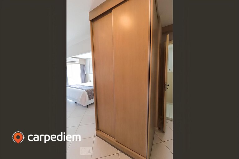 Rio Plaza #1005 - Studio com Varanda por Carpediem