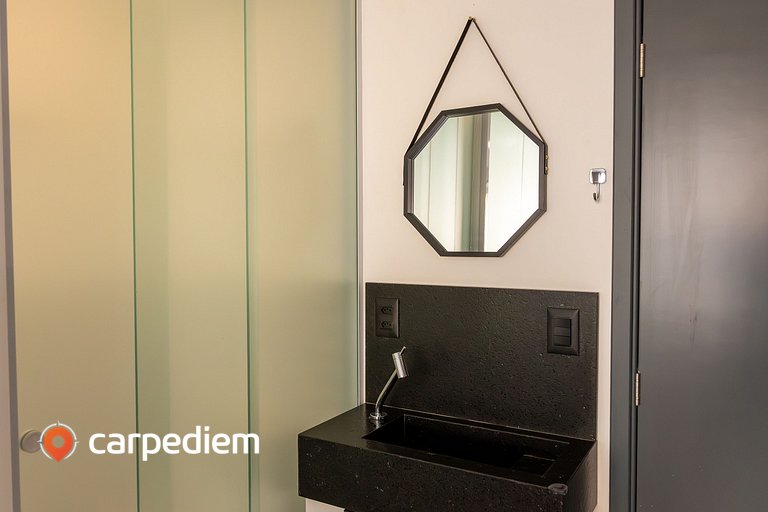 Get By Side #503 - Studio em Bessa by Carpediem