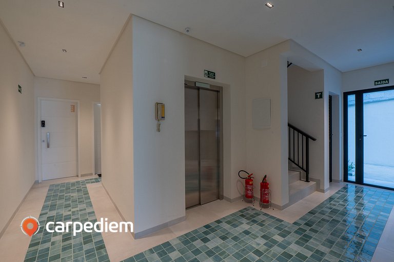Miami House - Térreo com varanda por Carpediem