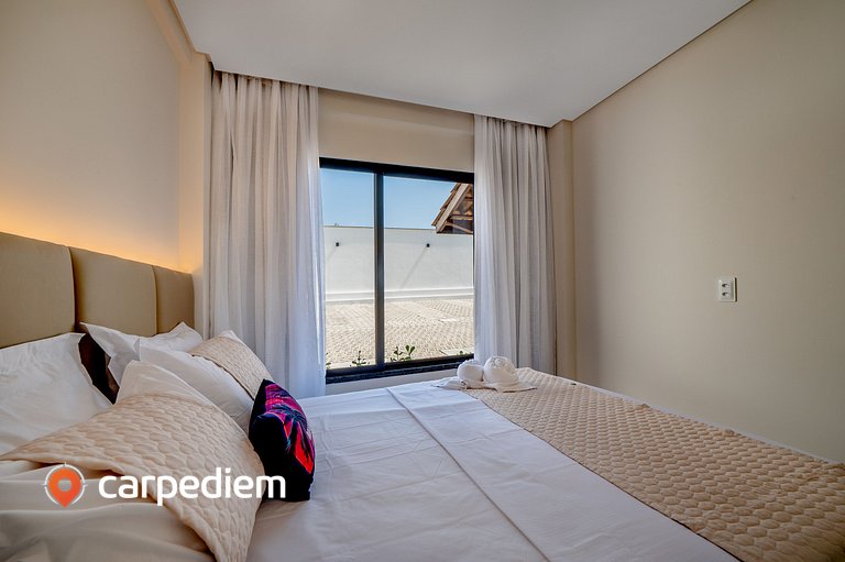 Miami House - Térreo com Varanda by Carpediem