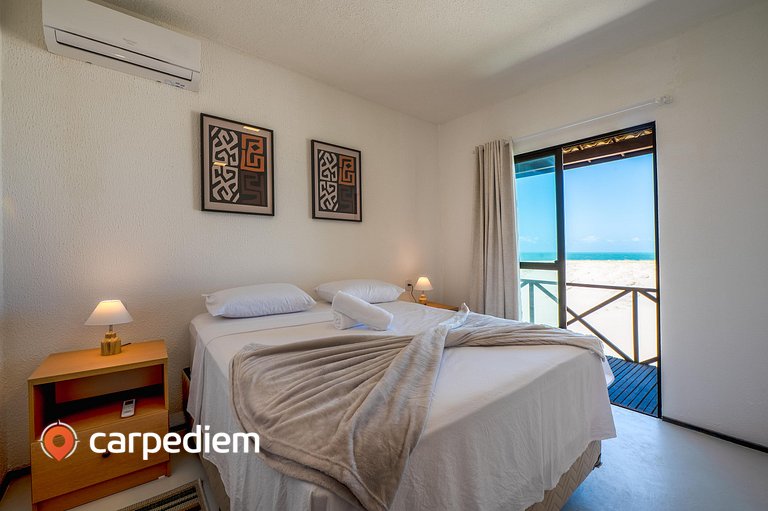 Beachfront Duplex B | Pé na Areia By Carpediem