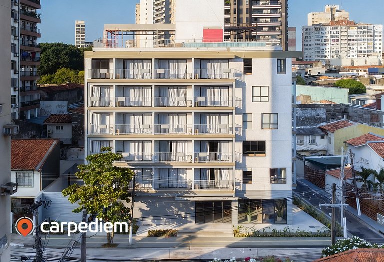 Piedade45 - Studio com varanda por Carpediem