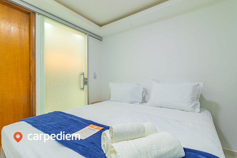 Golden Style #1803 Perto da Praia By Carpediem