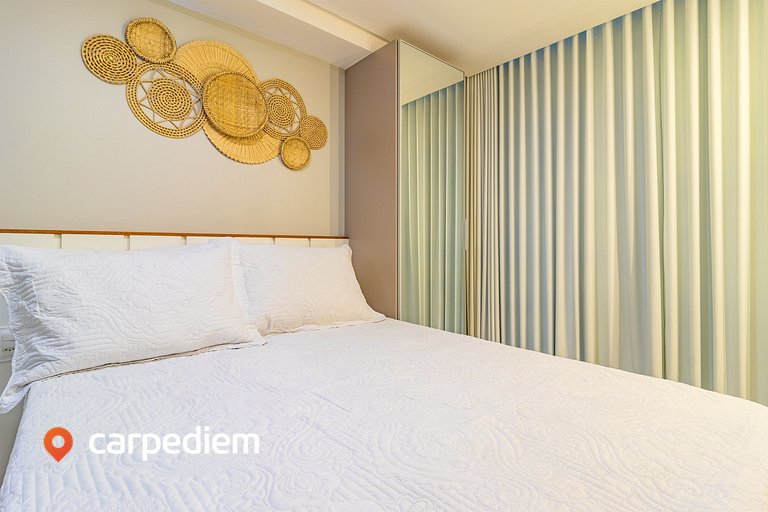 VillaDelMar #208 - Apê com varanda by Carpediem