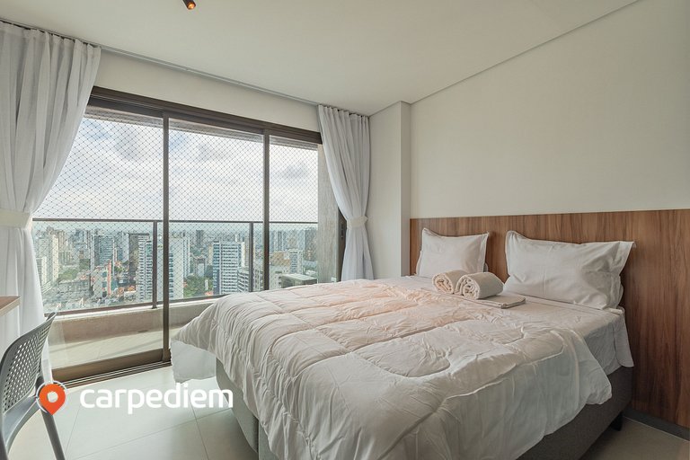 Beach Class Meireles - Vista Cidade by Carpediem