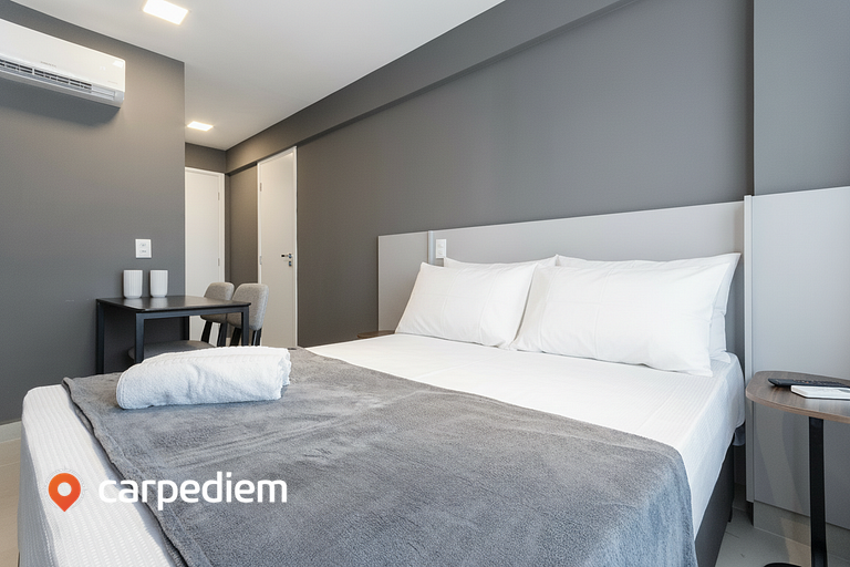 Studio Moderno Living Tirol Carpediem by Housi