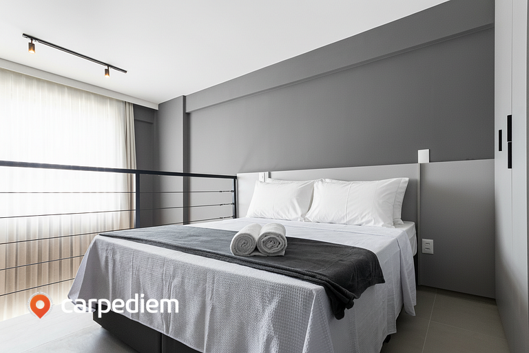 Apê duplex Living Tirol Housi by Carpediem