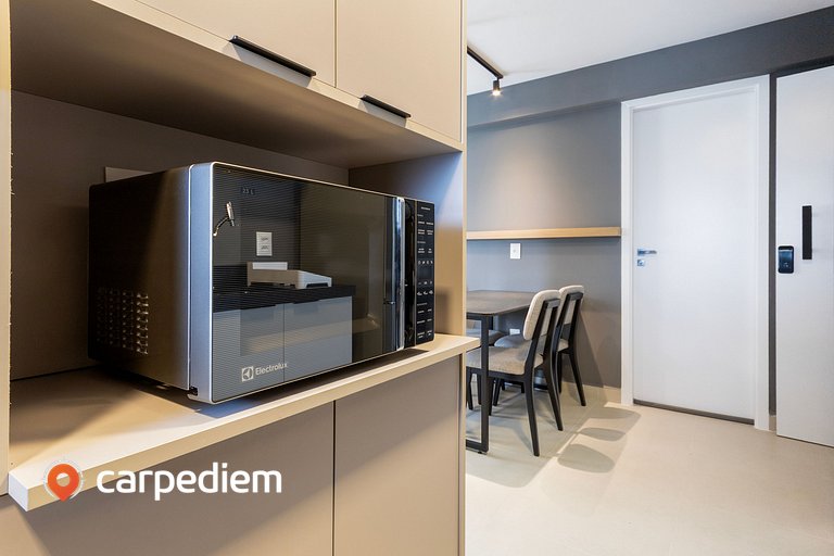 Apê completo Living Tirol Housi by Carpediem