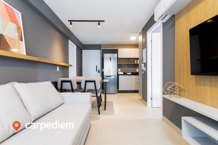 Apê completo Living Tirol Housi by Carpediem