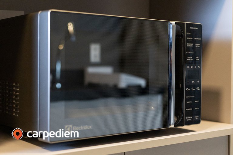 Apê completo Living Tirol Housi by Carpediem