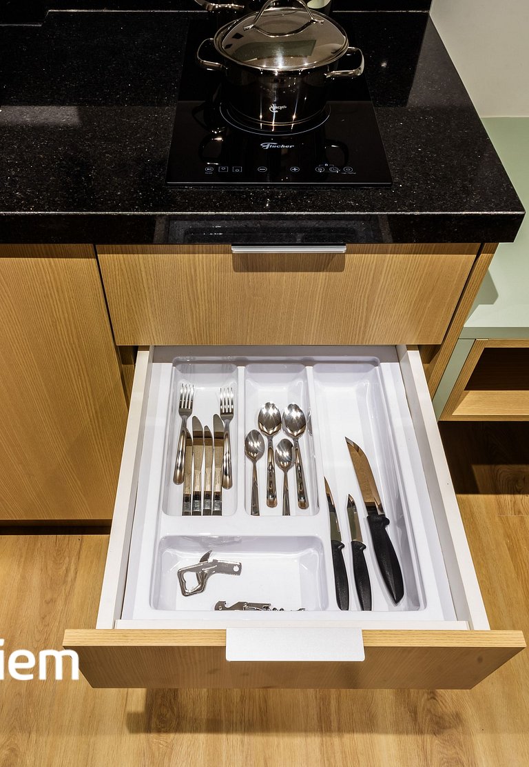 Lit 760 Smart Living Salvador | Housi by Carpediem