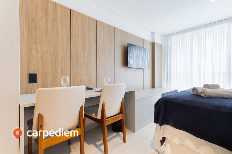 Azimut - Studio com Varanda Vista Mar by Carpediem