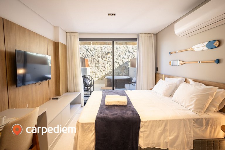 Azimut Studio c/ Jacuzzi Privativa by Carpediem