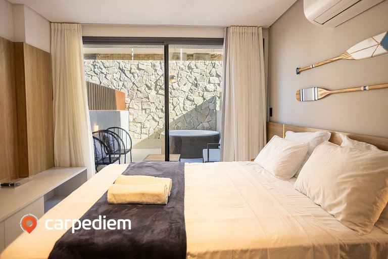 Azimut Studio c/ Jacuzzi Privativa by Carpediem