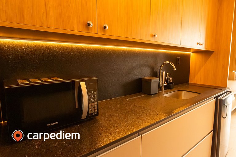 Azimut - Studio com Varanda by Carpediem