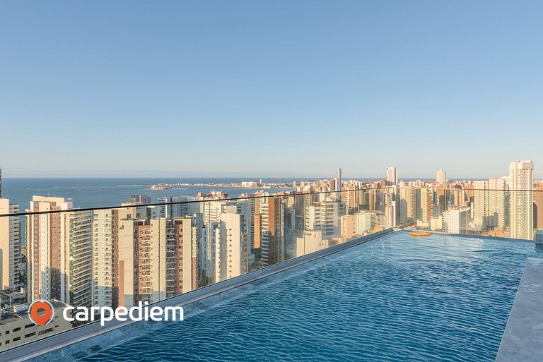 Beach Class Meireles com Varanda by Carpediem
