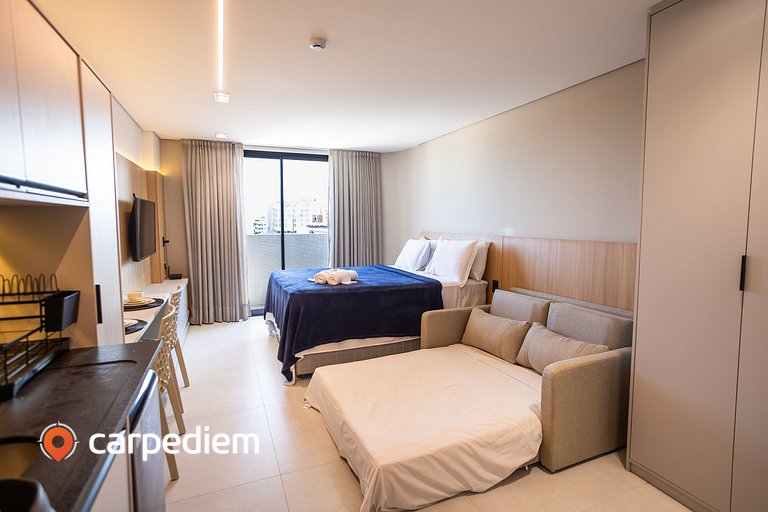 Azimut - Studio com Varanda by Carpediem