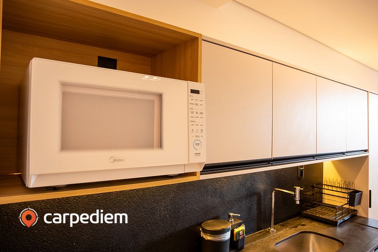 Azimut - Studio com Varanda by Carpediem