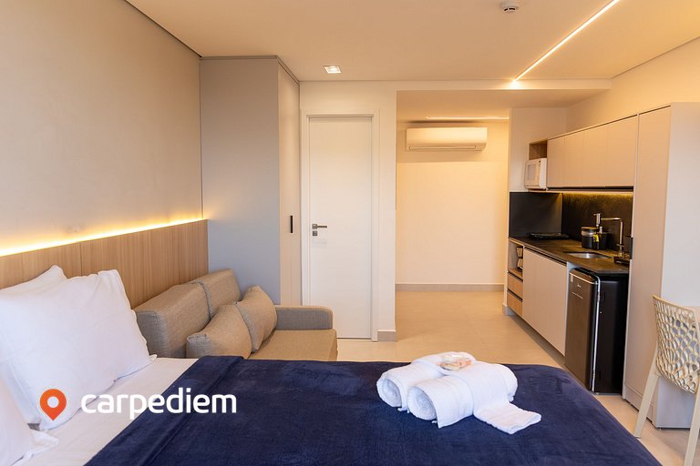 Azimut - Studio com Varanda by Carpediem