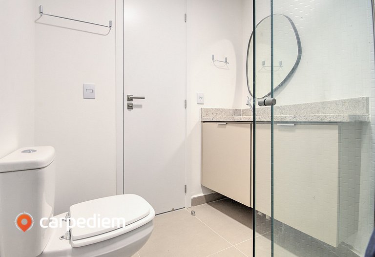 Silo 215 #111 - 1 Quarto com Varanda by Carpediem
