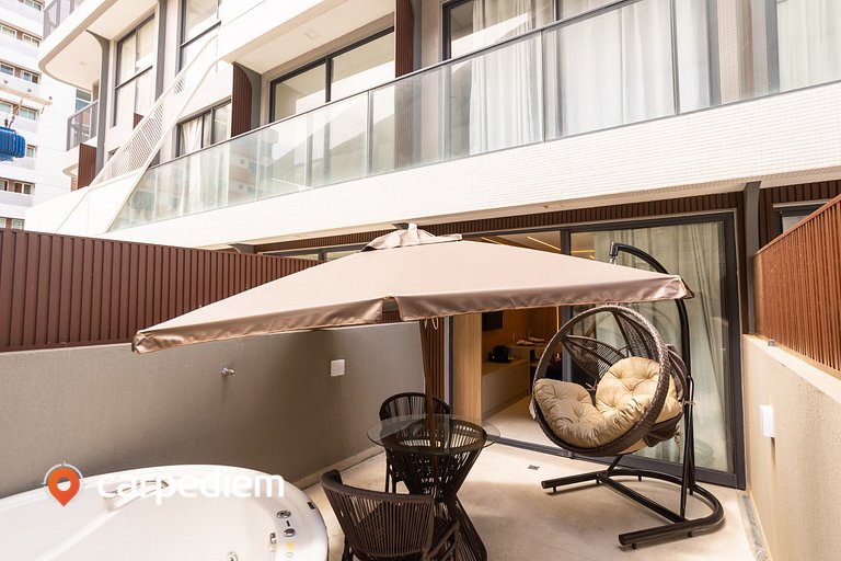 Azimut #011 - Térreo com Jacuzzi by Carpediem