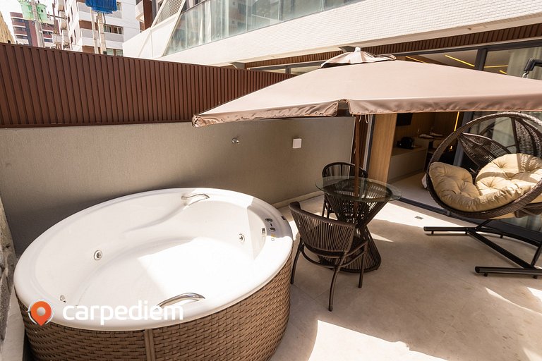 Azimut #011 - Térreo com Jacuzzi by Carpediem