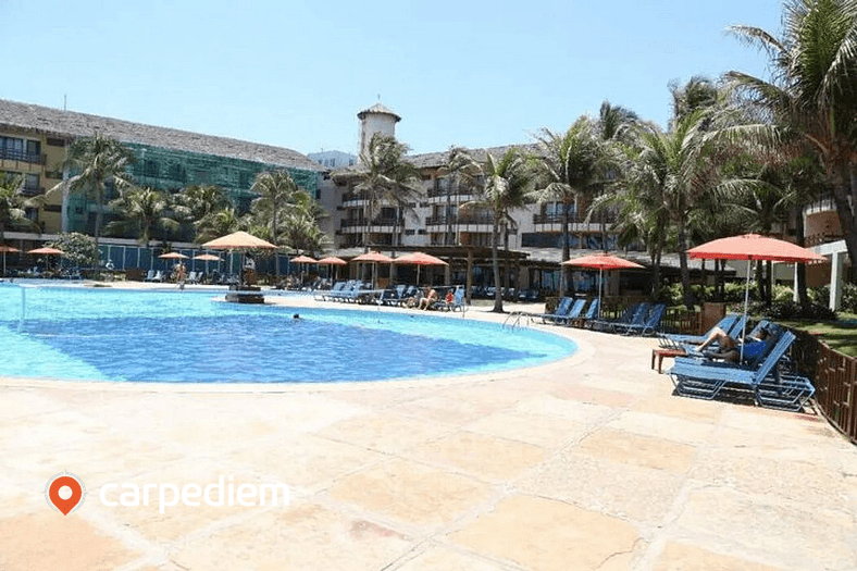 Apartamento de Luxo no Beach Park Suítes Resort por Carpedie